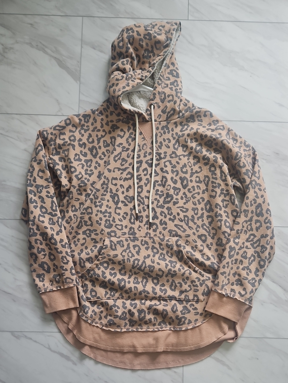 Leopard Print Hooded Pullover Sweater